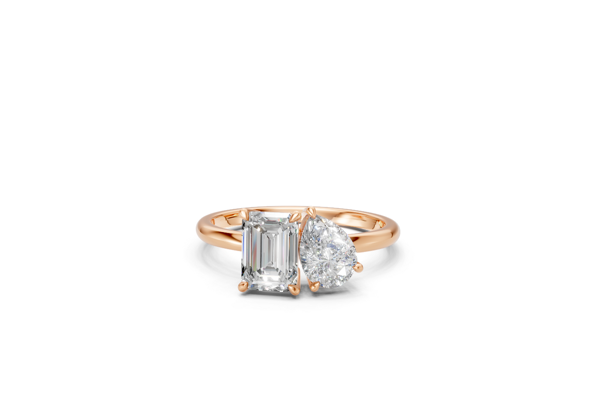Emerald & Pear Toi Et Moi Ring