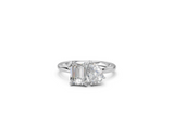 Emerald & Pear Toi Et Moi Ring