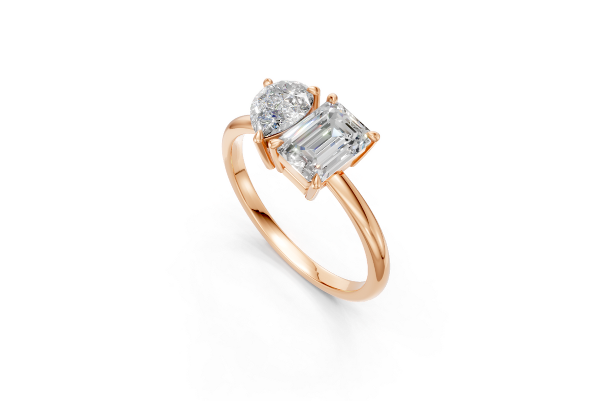 Emerald & Pear Toi Et Moi Ring